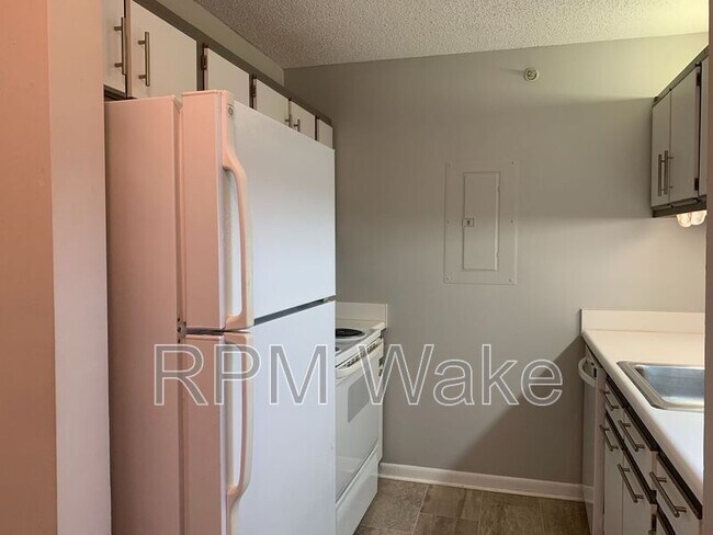 Foto del edificio - 1341 Crab Orchard Dr