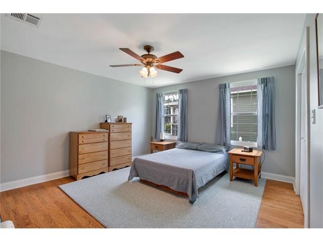 Foto del edificio - 3326 Robert St