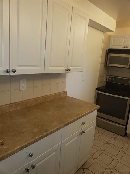 Foto del edificio - 4364 NW 9th Ave