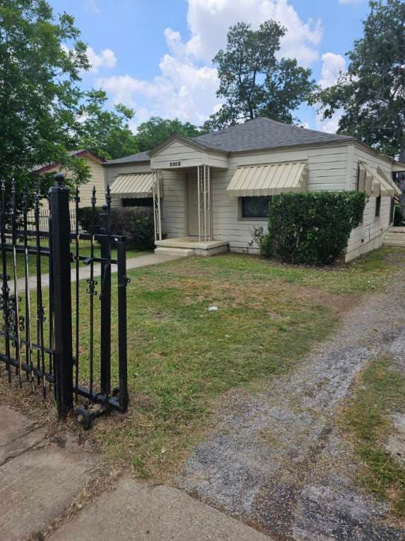 Primary Photo - 3203 Hale Ave