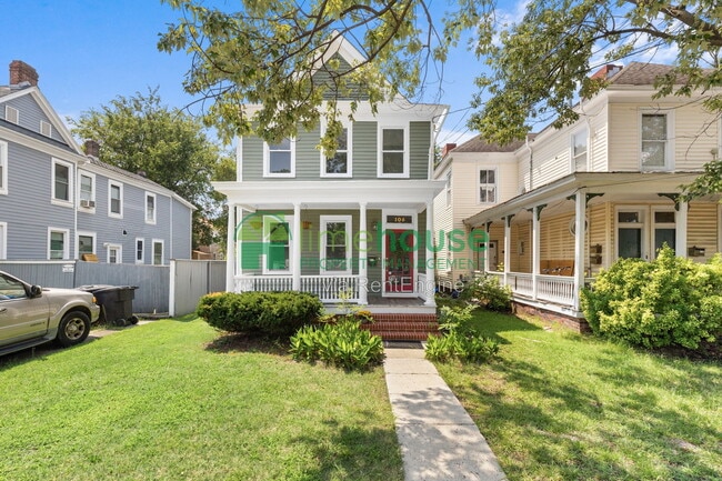 Photo - 106 Parkview Avenue House