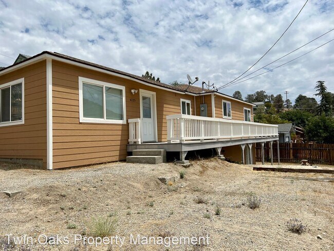Foto del edificio - 2 br, 1 bath House - 4125 Poplar Trl