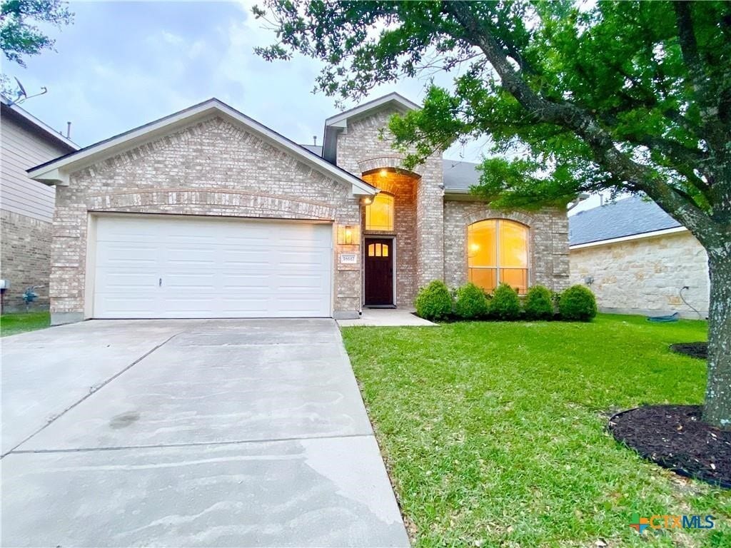 Foto principal - 18617 Silent Water Way