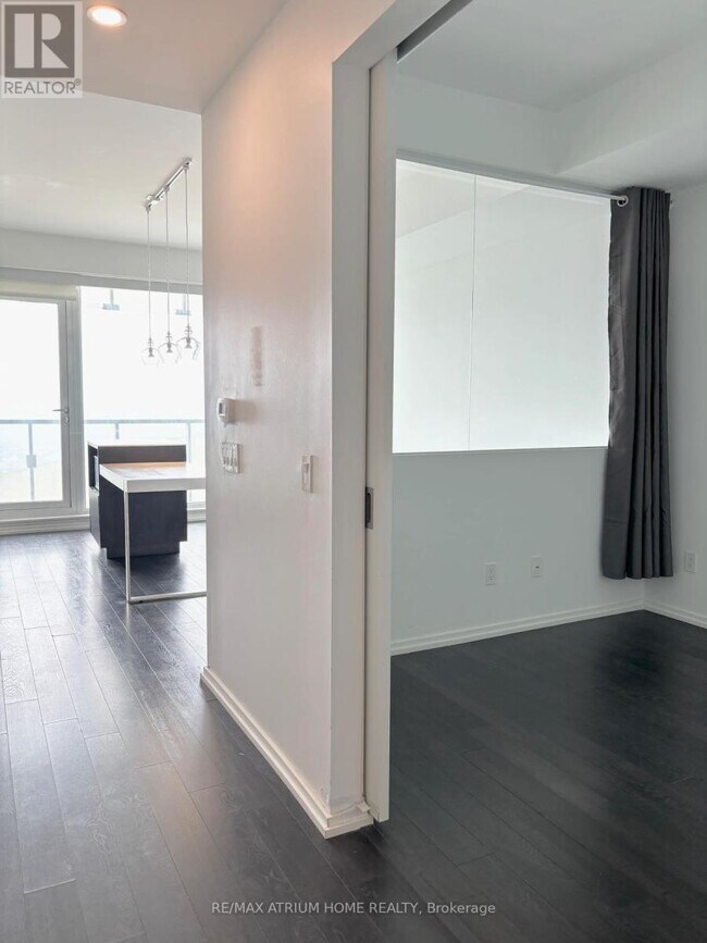 Photo du bâtiment - 197 Yonge St