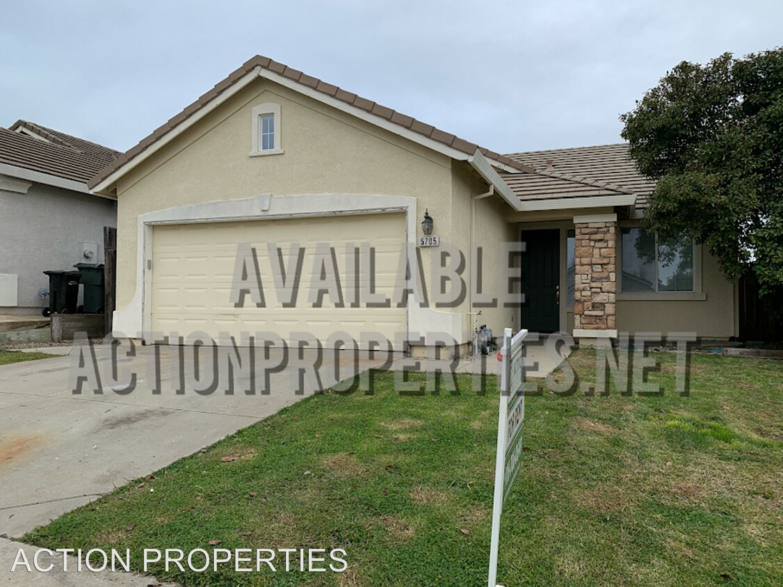 Primary Photo - 3 br, 2 bath House - 5705 Ridgepoint Drive