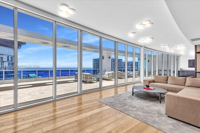 Foto del edificio - 200 Biscayne Blvd Way