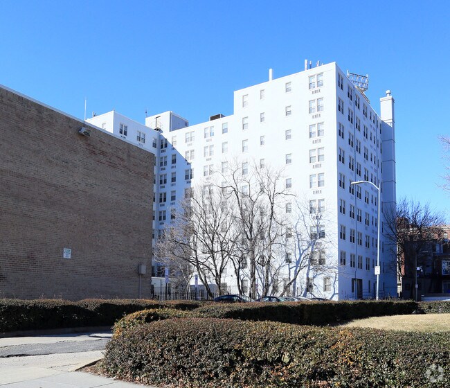 Simmons Square Apartments at Adeline Bryson blog