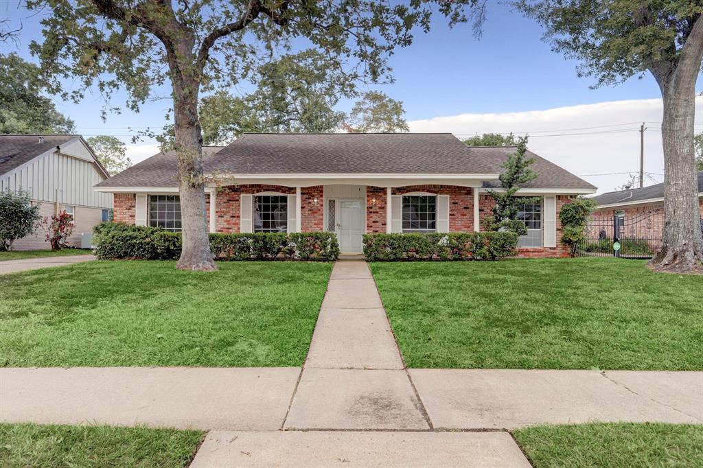 1611 Droxford Dr, Houston, TX 77008 House Rental in Houston, TX