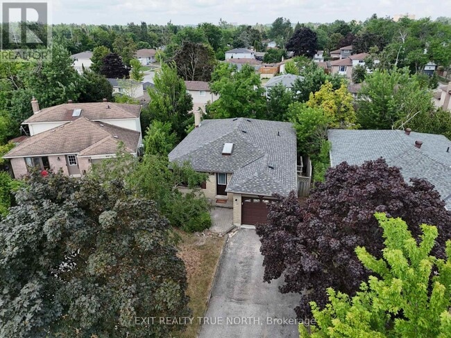 Building Photo - 71 Hickling Trail