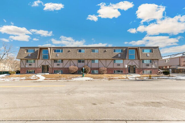 Foto del edificio - 3600 S Lowell Blvd