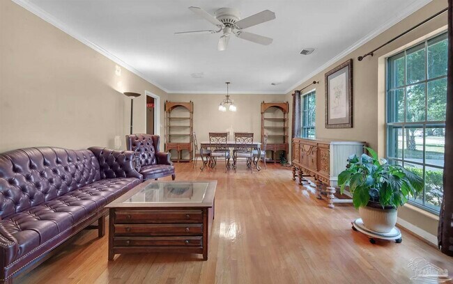 Foto del edificio - 2101 Summit Blvd