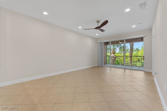 Foto del edificio - 10041 Heather Ln