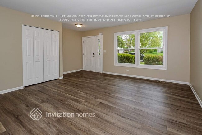 Building Photo - 735 Burr Oak Dr