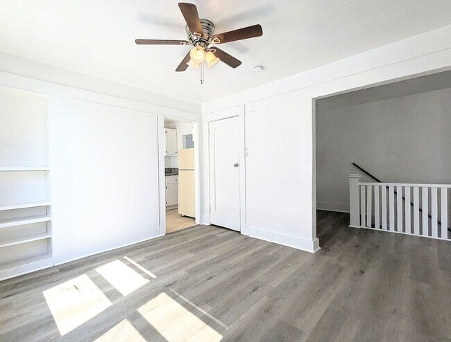 Foto del edificio - 419 N Virginia Ct