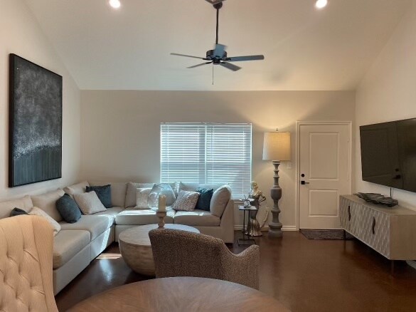 Foto del edificio - 12750 County Rd 1254