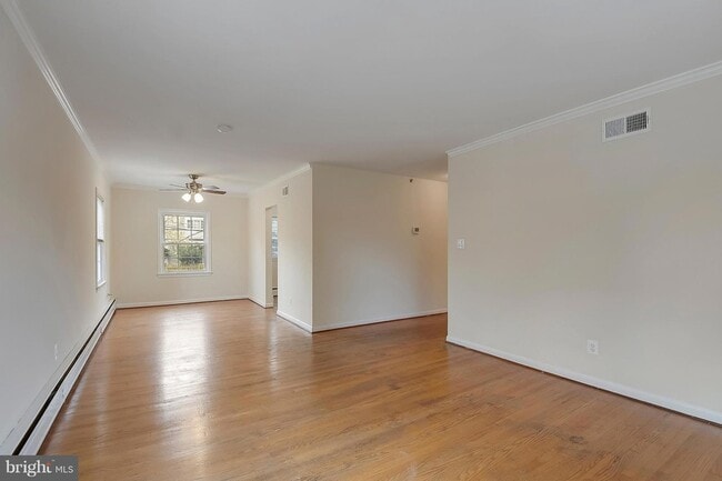 Building Photo - 4023 18th Rd N