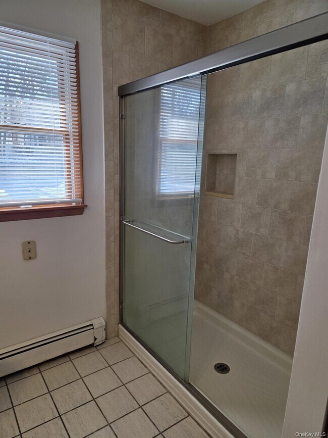 Foto del edificio - 6 Honey Ln W