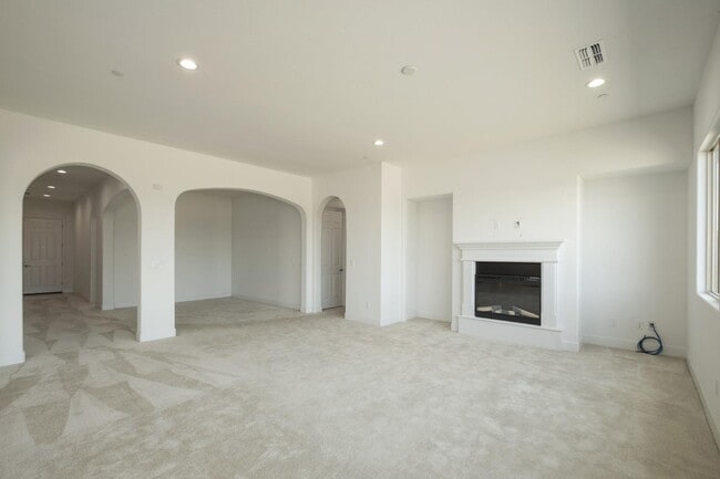 Building Photo - 1257 Rdg Crk Ests Wy