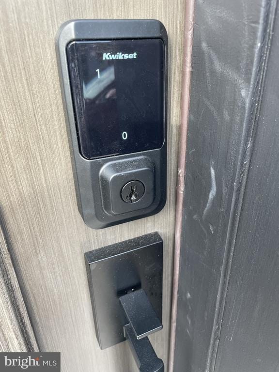 Building Photo - 3404 Eastern Ave