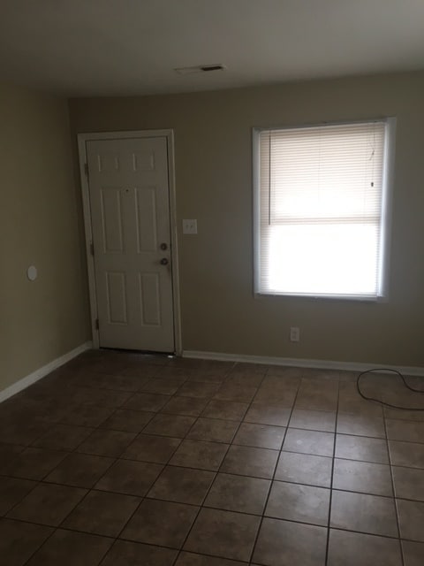 Photo - 3403 Reid Ave Apartment