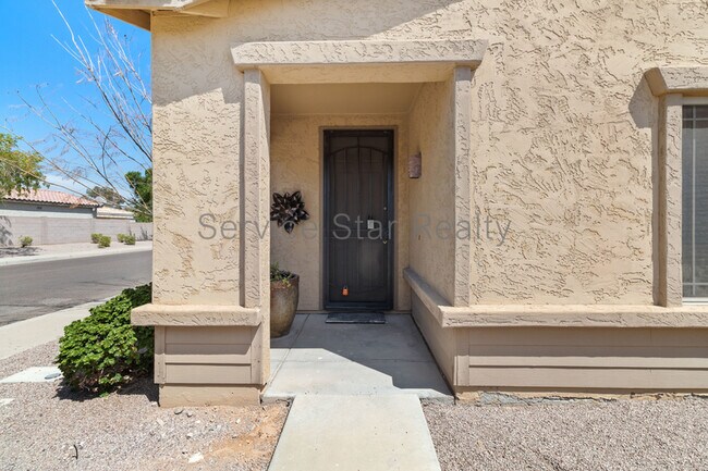 Building Photo - 6367 S Roger Way