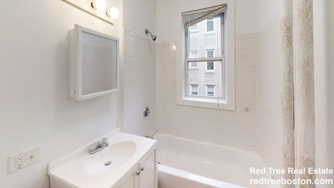 Foto del edificio - 1175 Boylston St