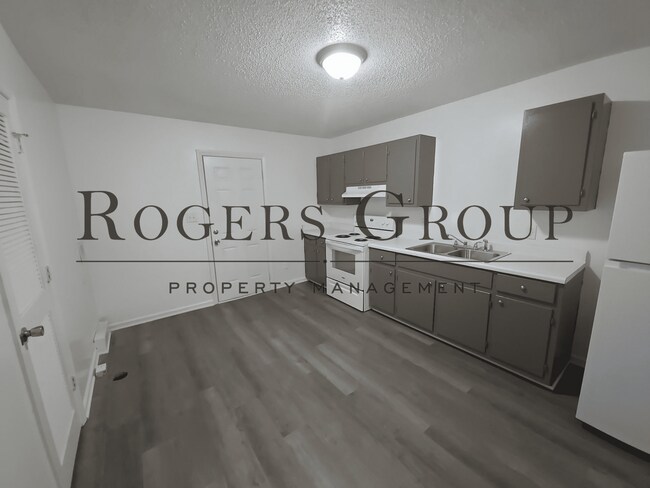 Foto del edificio - #450 - 108-110 Holly Ct Duplex