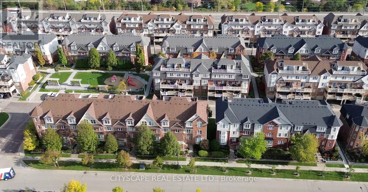 Primary Photo - 600 Shoreline Dr