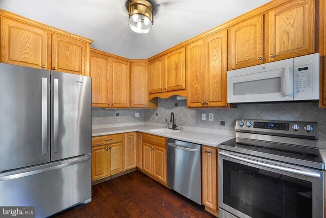 Foto del edificio - 1195 Annis Squam Harbour