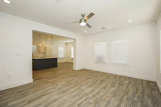 Foto del edificio - 2003 E Overton Rd