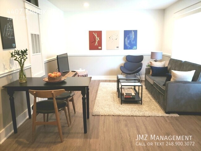 Foto del edificio - BEAUTIFULLY UPDATED RANCH STYLE PRIVATE EN...