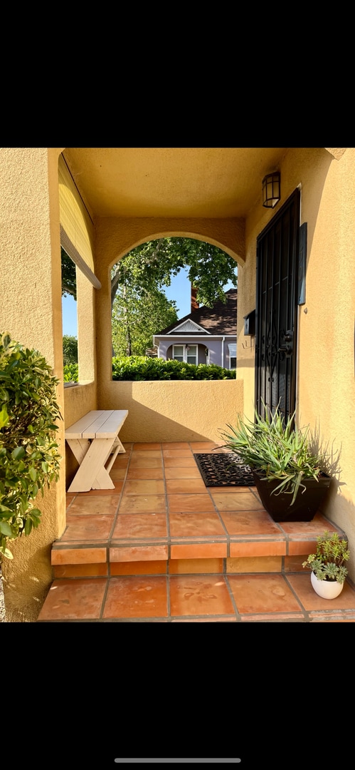 33RDST - 33RDST Apartment