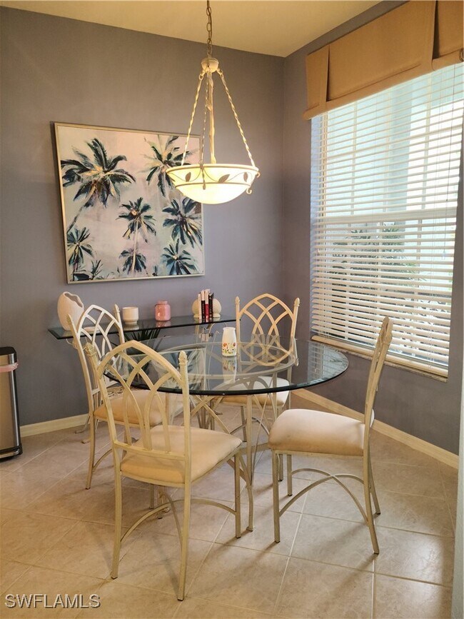 Foto del edificio - 2255 Harmony Ln