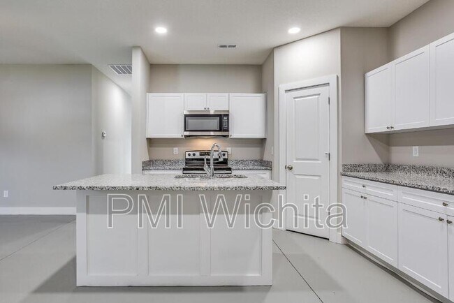 Foto del edificio - 5238 N Cypress St