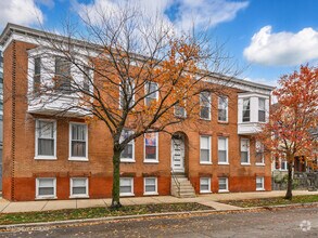 Building Photo - 2168 N Talman Ave