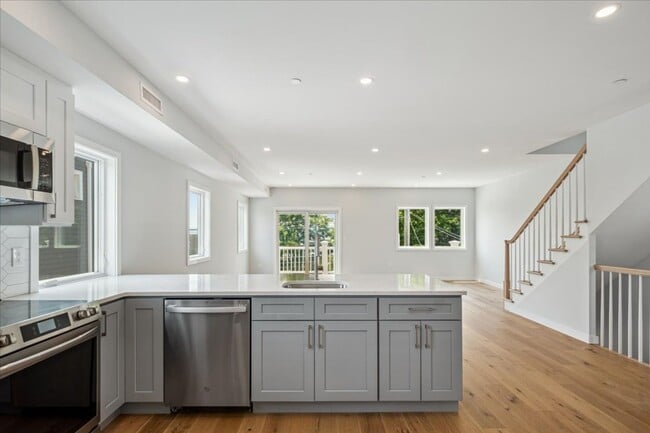 Photo - 46 Hudson St Apartment