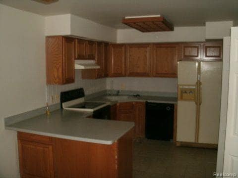 Building Photo - 136 Ladd Rd