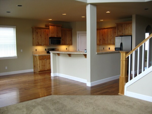 Building Photo - Beautiful 4 Bedroom Home in Northwest Redmond