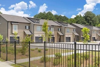 Building Photo - 1153 Elk Knob Trl