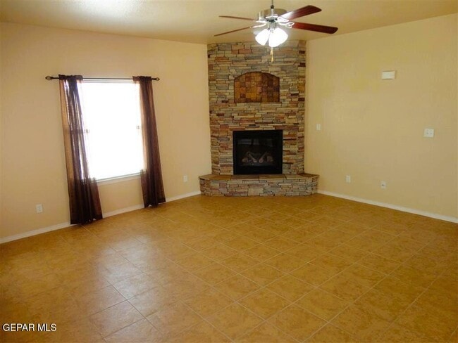 Building Photo - 3276 Leah Point Ln