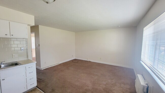 Foto del edificio - 551 Baltimore Ave