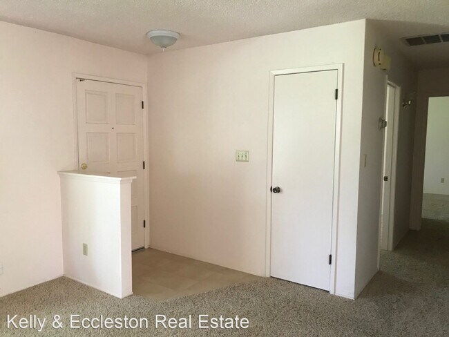 Foto del edificio - 2 br, 2 bath House - 5909 Sunny Palms #16