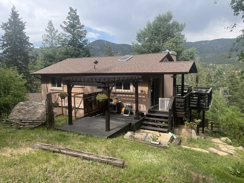 Foto principal - 10753 Mountain Ave