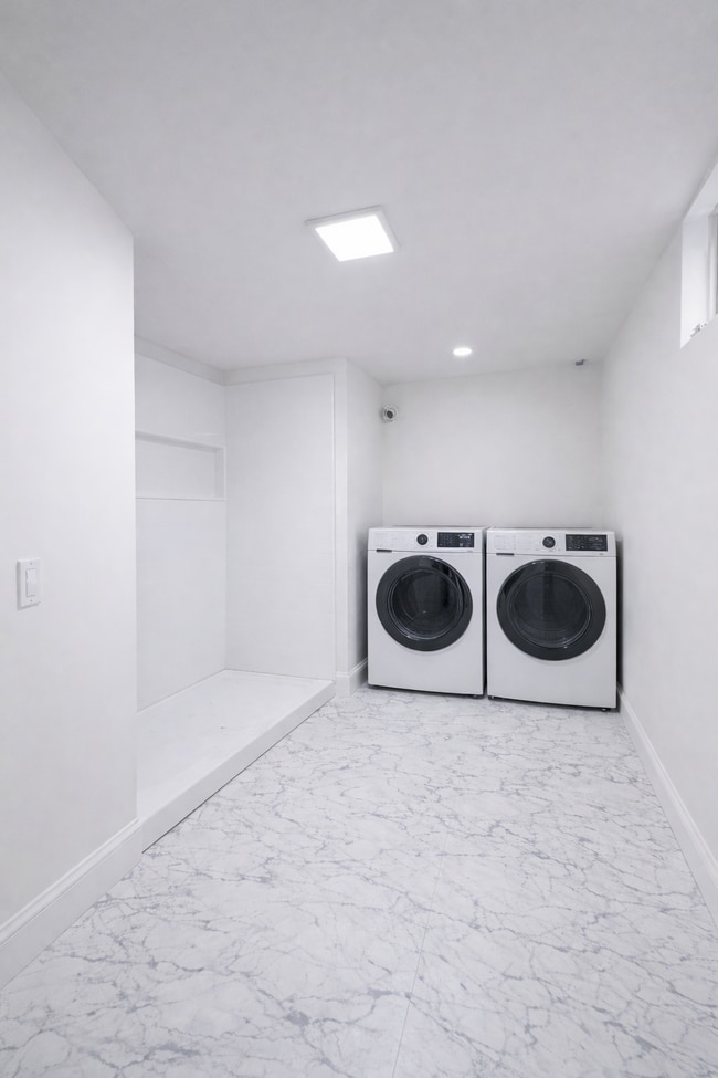 Foto del edificio - Church St