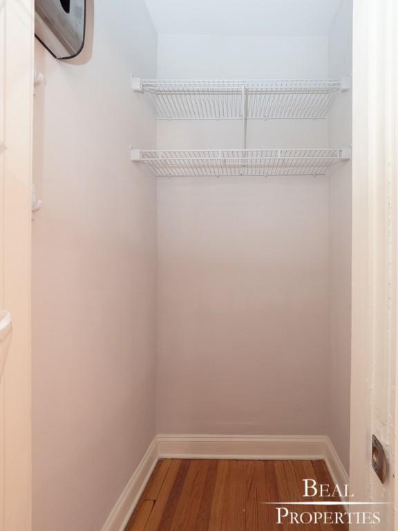 Building Photo - 1 bedroom in CHICAGO IL 60647