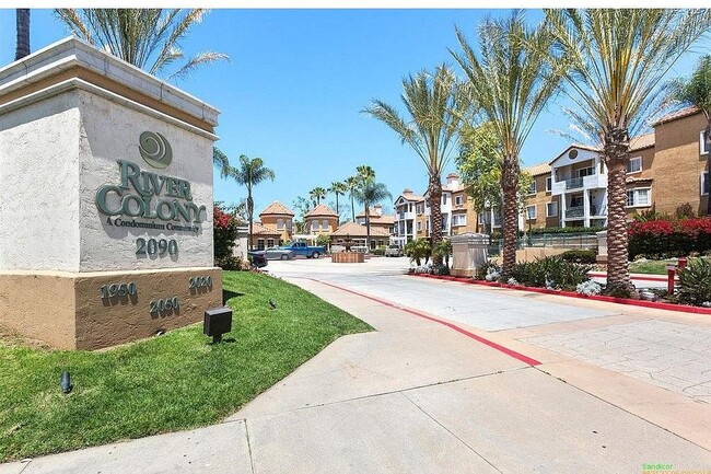 Main Entrance - 1950 Camino De La Reina