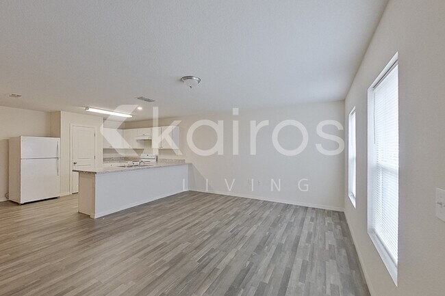 Foto del edificio - 10117 Elgin Blvd