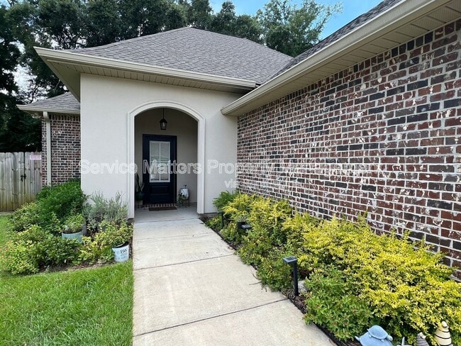 Building Photo - 4669 Sago Palm Cir