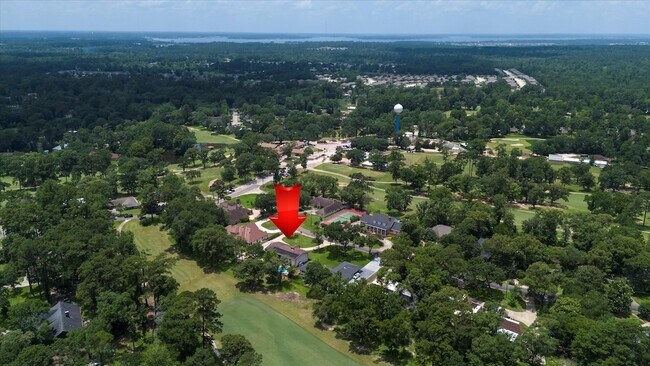 Foto del edificio - 22 Winged Foot Dr