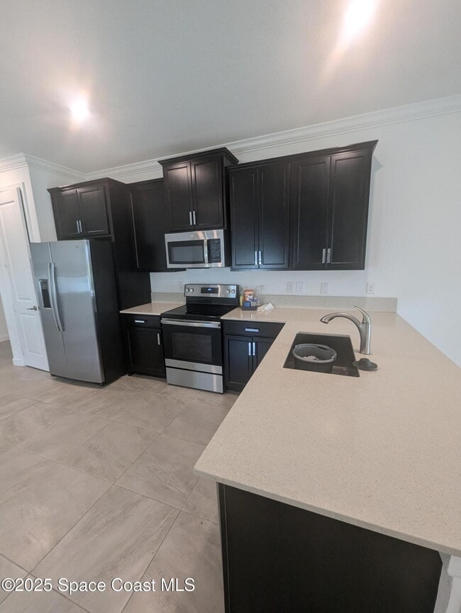 Building Photo - 9953 Alister Dr
